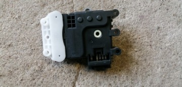 фото thumb №1, Mazda 6 gh ii 08-12 моторчик обігрівача