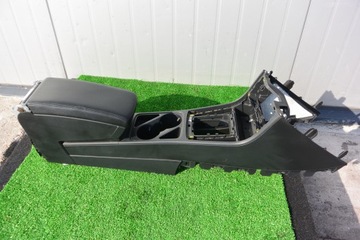 фото thumb №6, Туннель средний подлокотник кожа vw passat cc lift