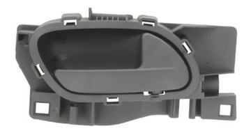 фото thumb №1, Ручка внутрішня двері права peugeot 2008 13-