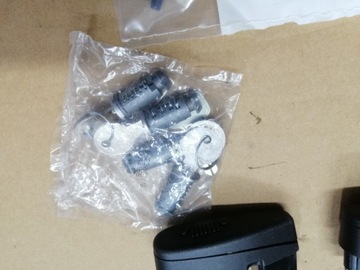 фото thumb №4, Кріплення багажника даховий jeep renegade 2016-