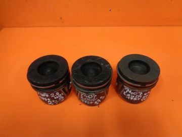 фото thumb №1, Peugeot 407 2.0 hdi 07 поршень поршни