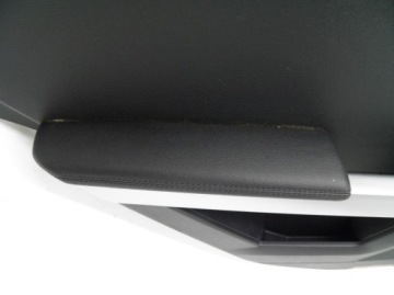 фото thumb №3, Обшивка обивка дверь левый задняя mercedes glk x204