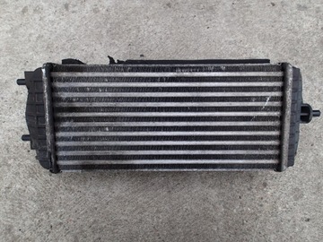 фото thumb №1, Радиаторов интеркулер hyundai i40 11-18r 1,7 crdi
