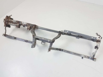 фото thumb №1, Ford mustang vi 15- балка каркас панели консоли