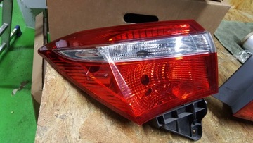 фото thumb №1, Лампа ліва лівий зад задня toyota corolla e16 e 16