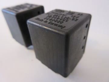 фото thumb №16, Реле opel kadet corsa 90240665