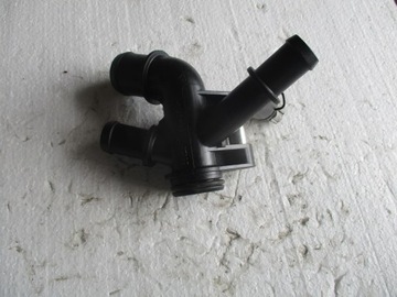 фото thumb №1, Корпус термостат ds7g-8k556-cc