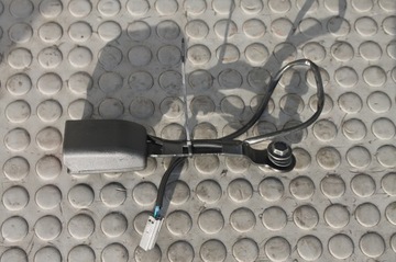 фото thumb №1, Клипса поперечина правый перед mazda 2 iv dj dl 14-20