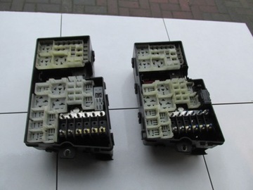 фото thumb №1, Корпус коробка предохранителей focus mk2 c-max mk1