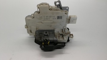 фото thumb №1, Замок дверь правый зад audi a3 a6 c6 4f0839016 7pin