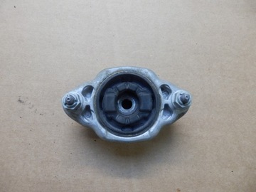 фото thumb №5, Mercedes w204 кронштейн подушка амортизатора