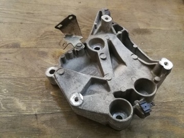 фото thumb №3, Alfa romeo giulietta 2.0 кронштейн кронштейн компресора