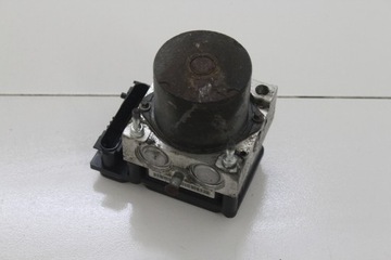 фото thumb №1, Насос abs toyota avensis t25 04-07r 2.0 d4d