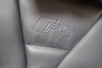 AUDI RS3 8V СИДЕНЬЯ С ПОДЪЕМОМ, КОЖАНАЯ ОИВКА, БОКОВИНЫ