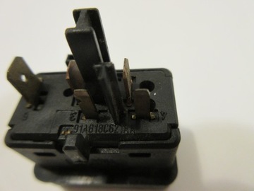 фото thumb №6, Вимикач g. скла ford escort sierrra 91ag18c621aa