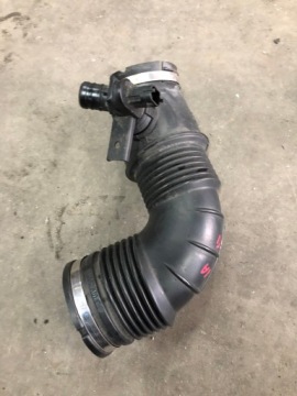 фото thumb №1, Opel insignia 2.0 cdti шланг воздуха 55561787