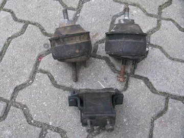 фото thumb №1, Ford transit 2.5 99 r подушка двигуна коробки