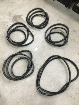 фото thumb №1, Прокладка двері 5008 18rok