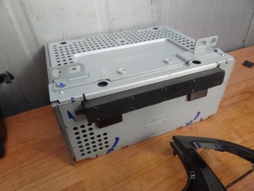 фото thumb №4, Ford ka+ plus 2017 радио cd панель europa оригинал