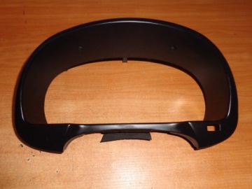 фото thumb №1, Hyundai i30 корпус захист козирок спідометра