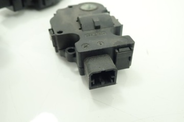 Bmw 3 e90 e91 двигатели отопителя cz113930-071 Киев, фото thumb