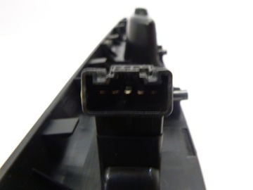 фото thumb №8, Перемикач панель скло двері задня suzuki sx4 2006-2013