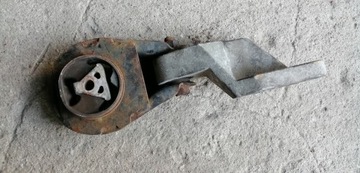 фото thumb №1, Mazda 3 09-13 2.2 mzr-cd подушка кронштейн двигуна