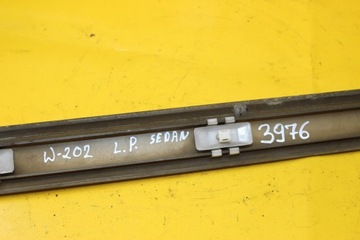 фото thumb №12, Планка дверь левый перед w202 sedan 2026902962