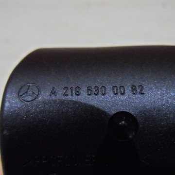 фото thumb №5, Кришка заливної пального mercedes cls w219 09r