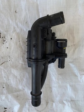 фото thumb №1, Термостат корпус ford focus mk3 9670253780