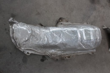 фото thumb №1, Защита тепловая подвеска выхлоп volvo v40 ii