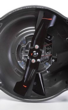 Косилка HONDA HRG 536 C8 VKEH, двойной нож, 5 лет