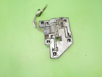 фото thumb №3, Вкладка молдинг лампи права задня opel vectra b sedan