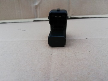 фото thumb №6, Mazda ford датчик світло стоп стоп-сигнал 2s6t7c634aa