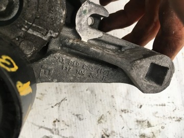 фото thumb №2, Ролик натяжитель ремень renault captur 0.9 tce