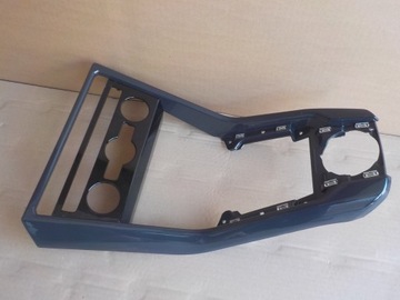 фото thumb №4, Vw t-roc рамка середня тунель 2ga864099a