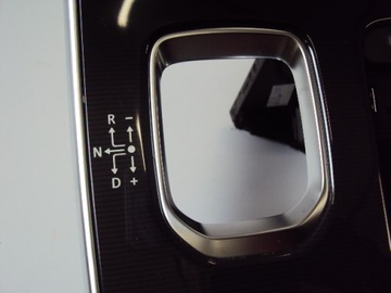 фото thumb №7, Панель туннель средний renault espace v 2016-2018