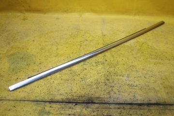 фото thumb №1, Молдинг ущільнювач правий перед vw phaeton