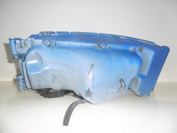 фото thumb №11, Корпус кронштейн лампы правый перед scania r 1431921