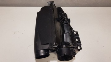 фото thumb №5, Корпус фільтра повітря mercedes w204 a2710901601