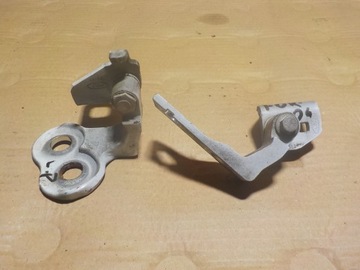 фото thumb №2, Ford focus mk3 петлі капот перед