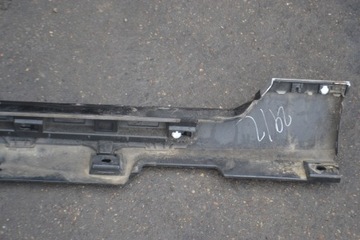 фото thumb №11, Планка порогова накладка права vw passat b8 універсал