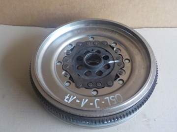 фото thumb №1, Vw t-roc 2.0tsi колесо двухмассовый двухмассовый маховик