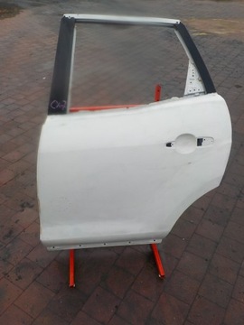 фото thumb №1, Mazda cx7 дверь левый задняя левая задние