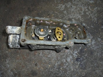 фото thumb №3, Корпус термостата scania r кришка