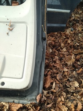 фото thumb №9, Voyager town caravan 08-11r кришка зад комплектна