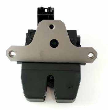 фото thumb №5, Замок багажника задня volvo v50 2004-2012