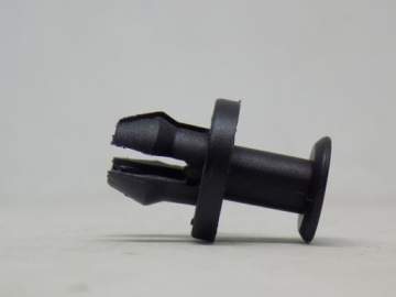 фото thumb №4, Vw jetta polo кліпси штифти захист підвіска