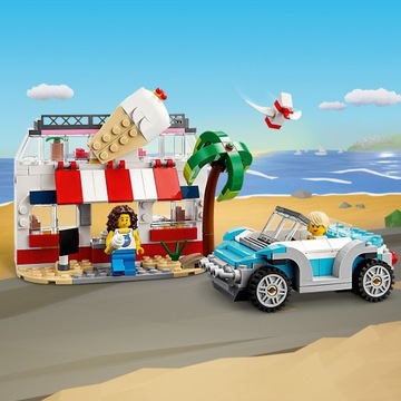 LEGO Creator 31138 Пляжный кемпер 3в1 556 деталей 8+