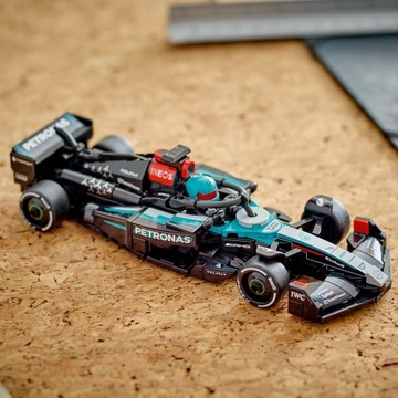 Lego Speed ​​Champions 77244 Blicks F1 Mercedes AMG W15 + Catalog 2025